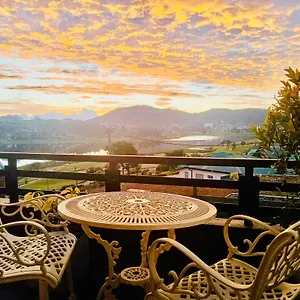 Hotel Queens, Nuwara Eliya